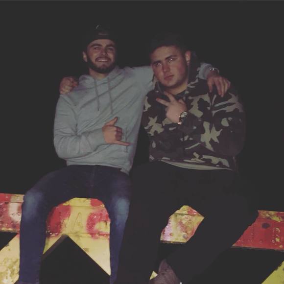 Meet your Posher, Dylan - Picture 1 of 1